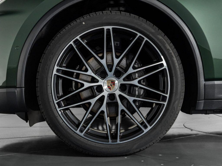 Auto Porsche Macan 4 Electric 4 Km 0 in vendita presso concessionaria Frav a 105.000&euro; - foto numero 5