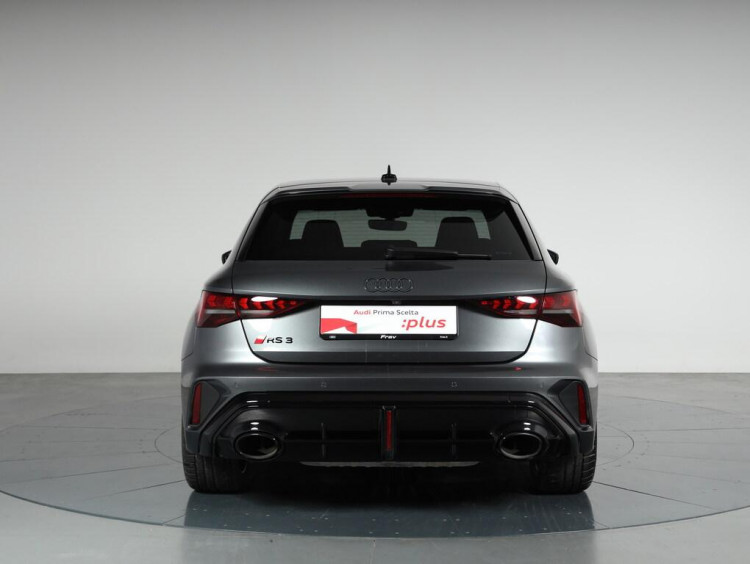 Auto Audi RS3 Sportback Sportback 2.5 tfsi quattro s-tronic Usata in vendita presso concessionaria Frav a 67.900&euro; - foto numero 5