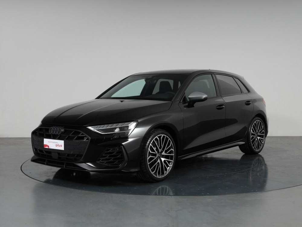 Auto Audi S3 Sportback TFSI Sportback 2.0 tfsi quattro s-tronic Km 0 in vendita presso concessionaria Frav s.r.l. - Audi e Porsche a Vicenza a 54.500&euro; - foto numero 1