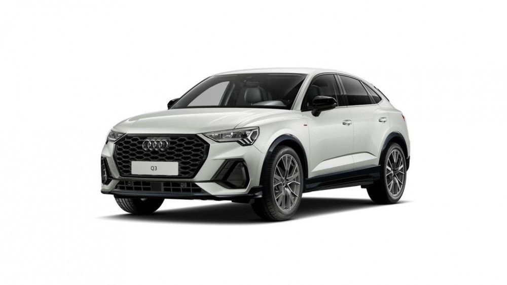 Auto Audi Q3 Sportback Sportback 35 1.5 tfsi Identity Black s-tronic Km 0 in vendita presso concessionaria Frav s.r.l. - Audi e Porsche a Vicenza a 51.500&euro; - foto numero 1