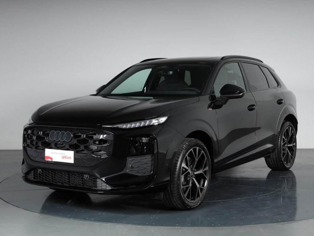 Auto Audi Q3 2.0 tdi S line edition 150cv s-tronic Km 0 in vendita presso concessionaria Frav s.r.l. - Audi e Porsche a Vicenza a 58.900&euro; - foto numero 1