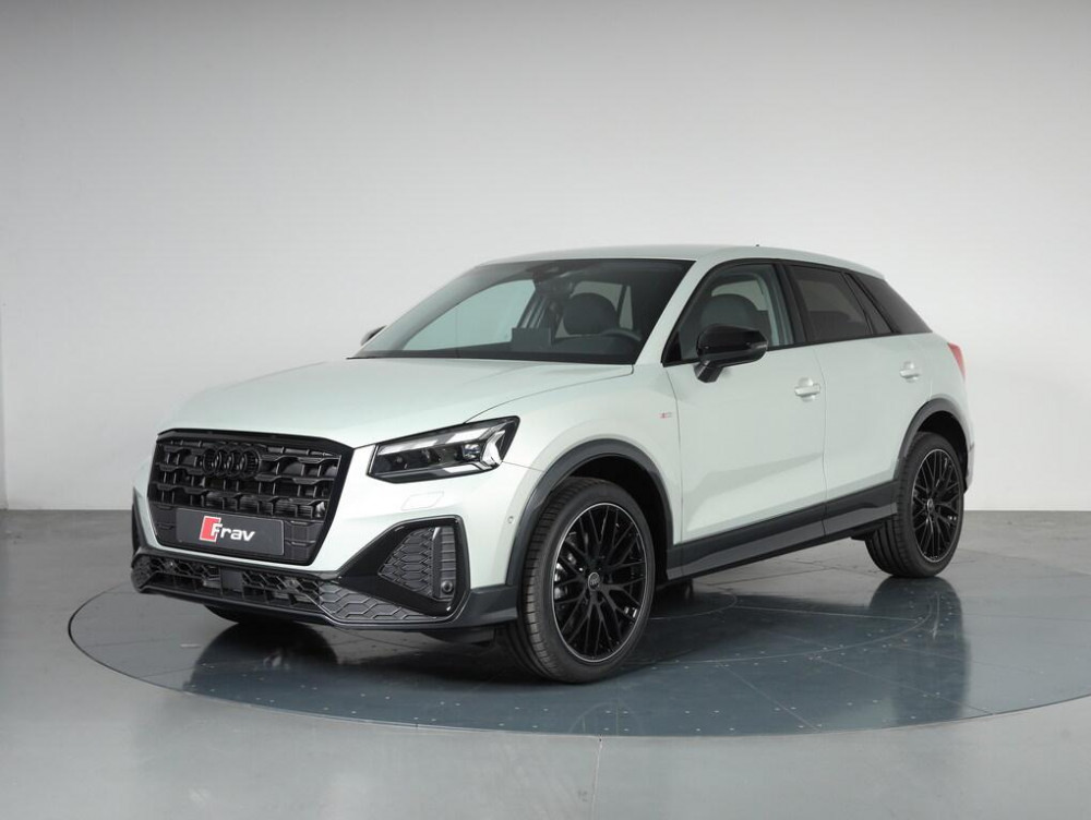Auto Audi Q2 35 1.5 tfsi Identity Black s-tronic Aziendale in vendita presso concessionaria Frav s.r.l. - Audi e Porsche a Vicenza a 36.000&euro; - foto numero 1