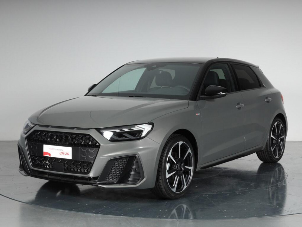 Auto Audi A1 Sportback Sportback 30 1.0 tfsi Identity Black 116cv s-tronic Aziendale in vendita presso concessionaria Frav s.r.l. - Audi e Porsche a Vicenza a 33.800&euro; - foto numero 1